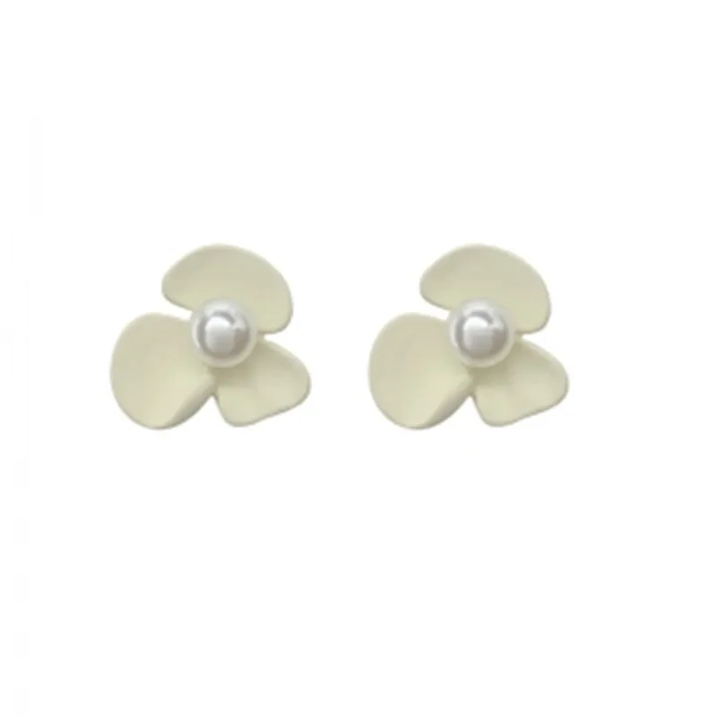 Super Fairy Cream White Earrings Ins Pearl Flower Simple 925 Silver Needle Earrings